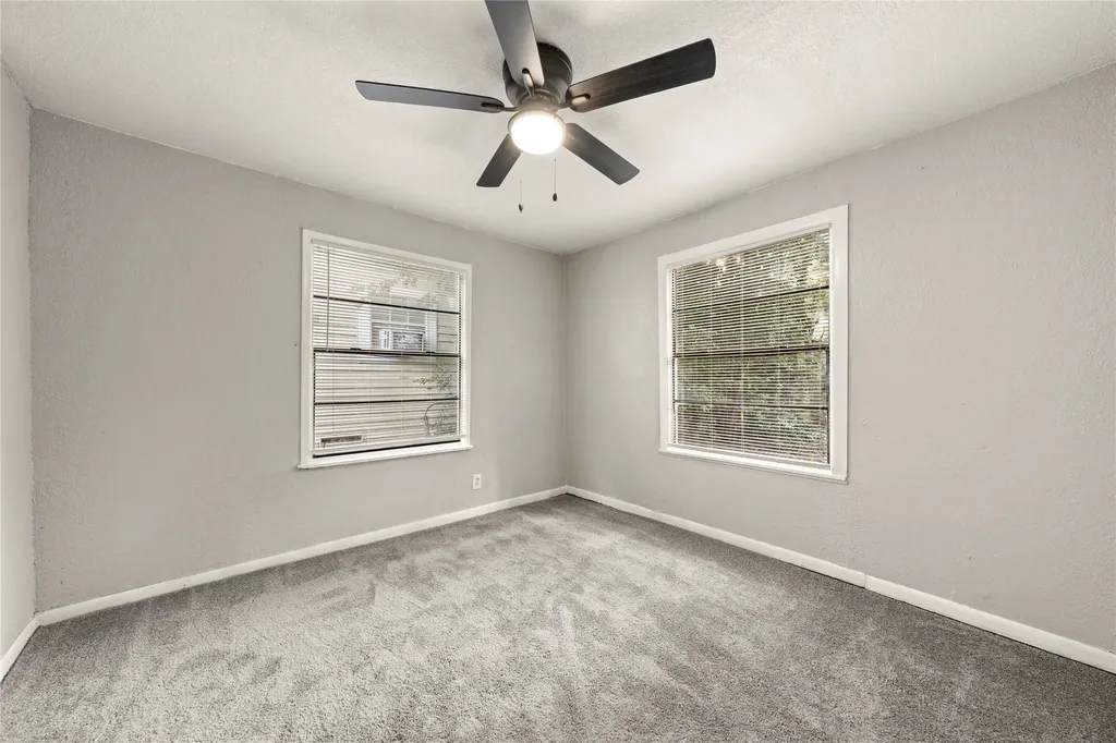 2613 Baylor Avenue Waco TX 76711