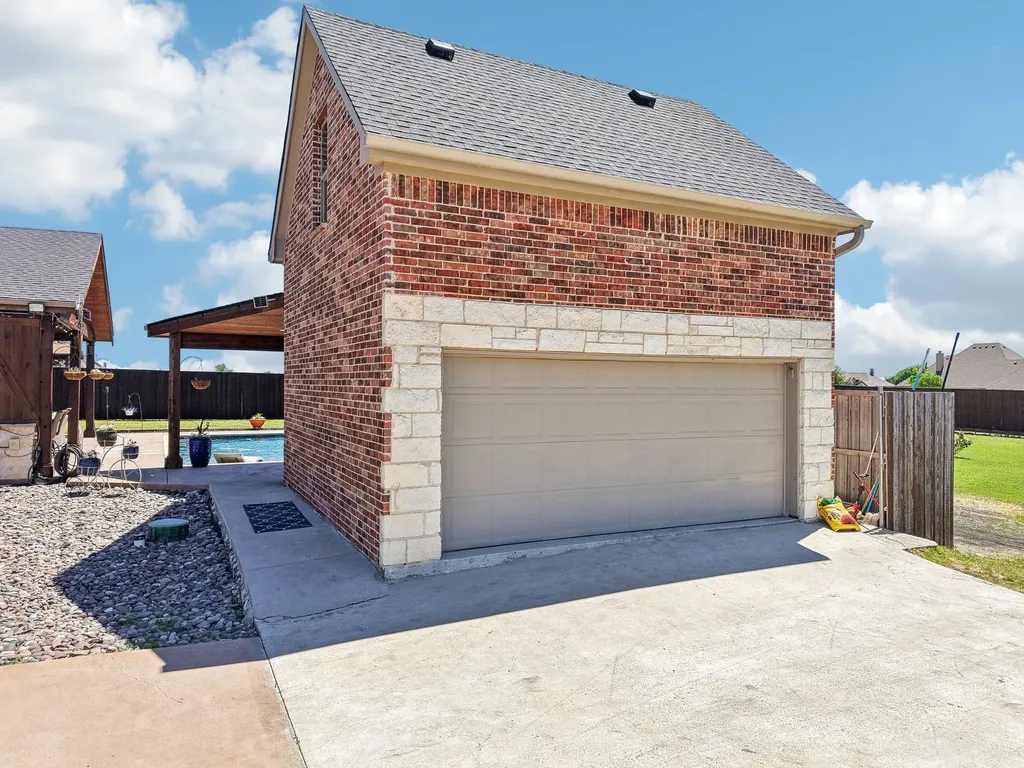 15110 Rutledge Lane Talty TX 75126