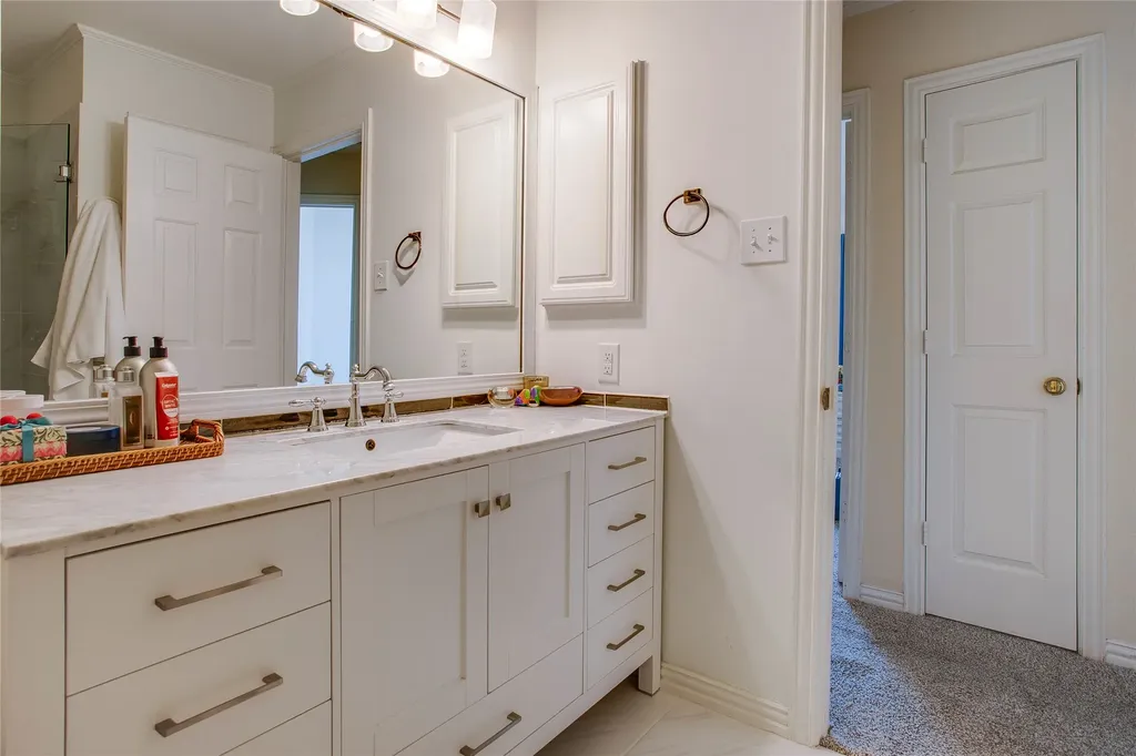 14628 Dickenson Court Addison TX 75001