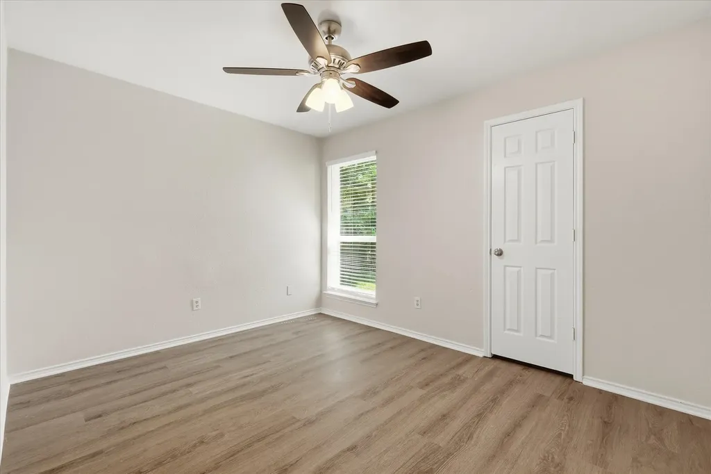 7913 Pebblebrook Drive Watauga TX 76148