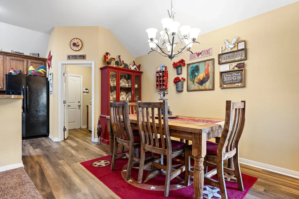 219 Oak Meadow Trail Waco TX 76657