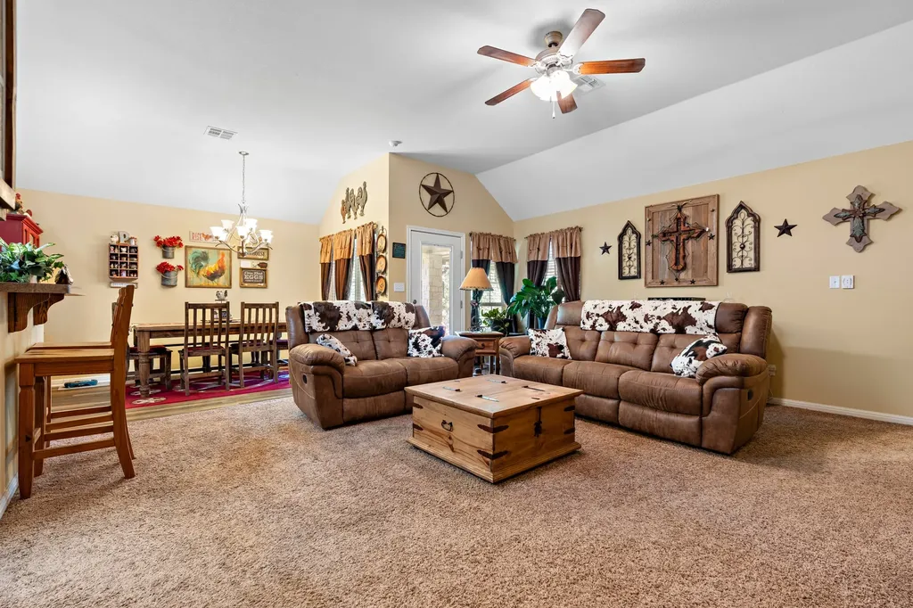 219 Oak Meadow Trail Waco TX 76657