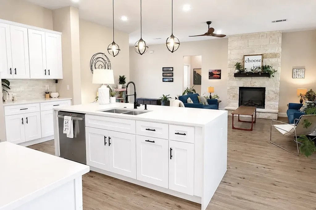821 E 2nd Street Weatherford TX 76086