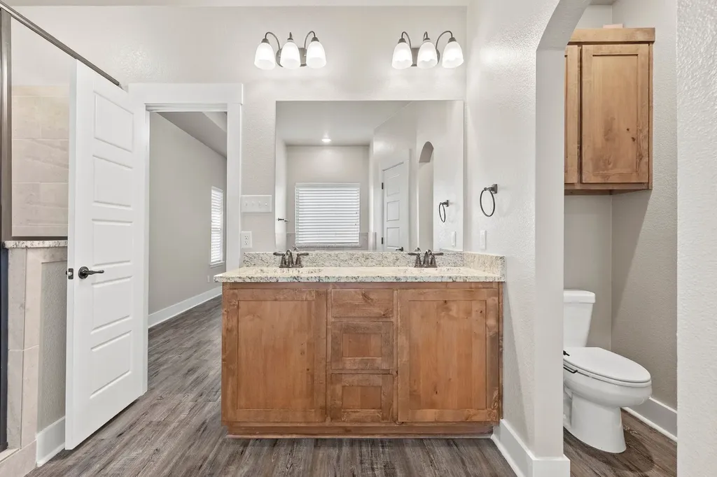 411 Mesa Drive Lone Oak TX 75453