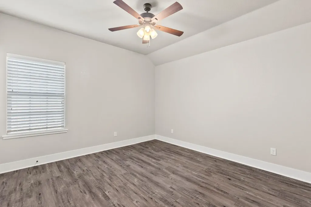 411 Mesa Drive Lone Oak TX 75453
