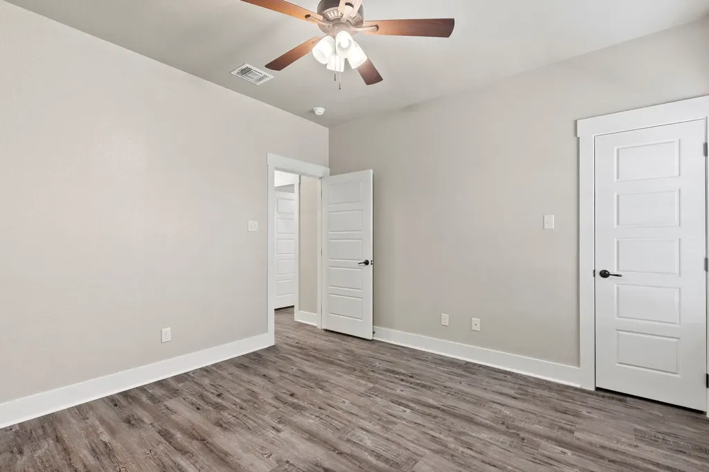 411 Mesa Drive Lone Oak TX 75453
