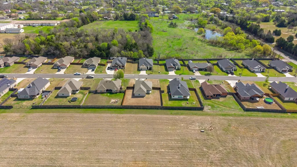411 Mesa Drive Lone Oak TX 75453