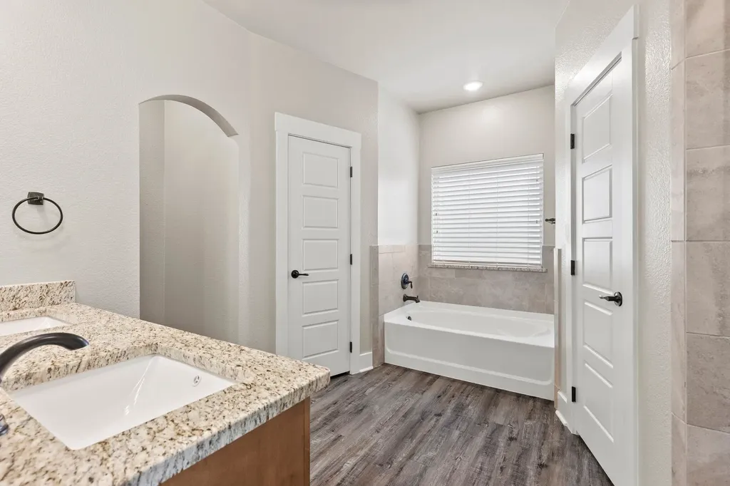 411 Mesa Drive Lone Oak TX 75453