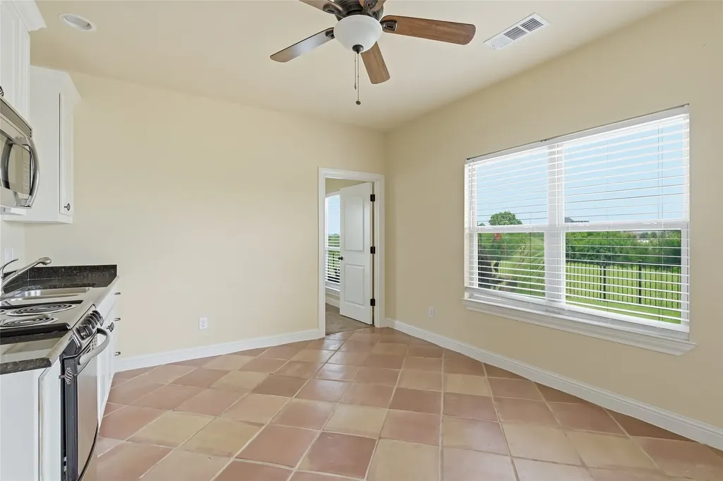 1200 Eagle Glen Pass Gunter TX 75058