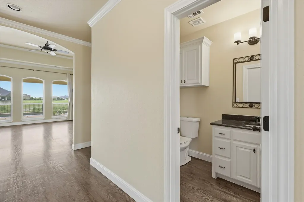 1200 Eagle Glen Pass Gunter TX 75058