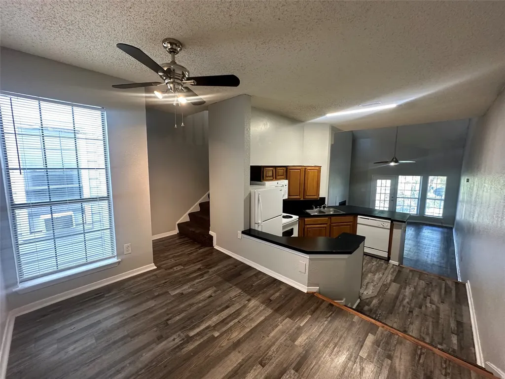 9823 Summerwood Circle Dallas TX 75243