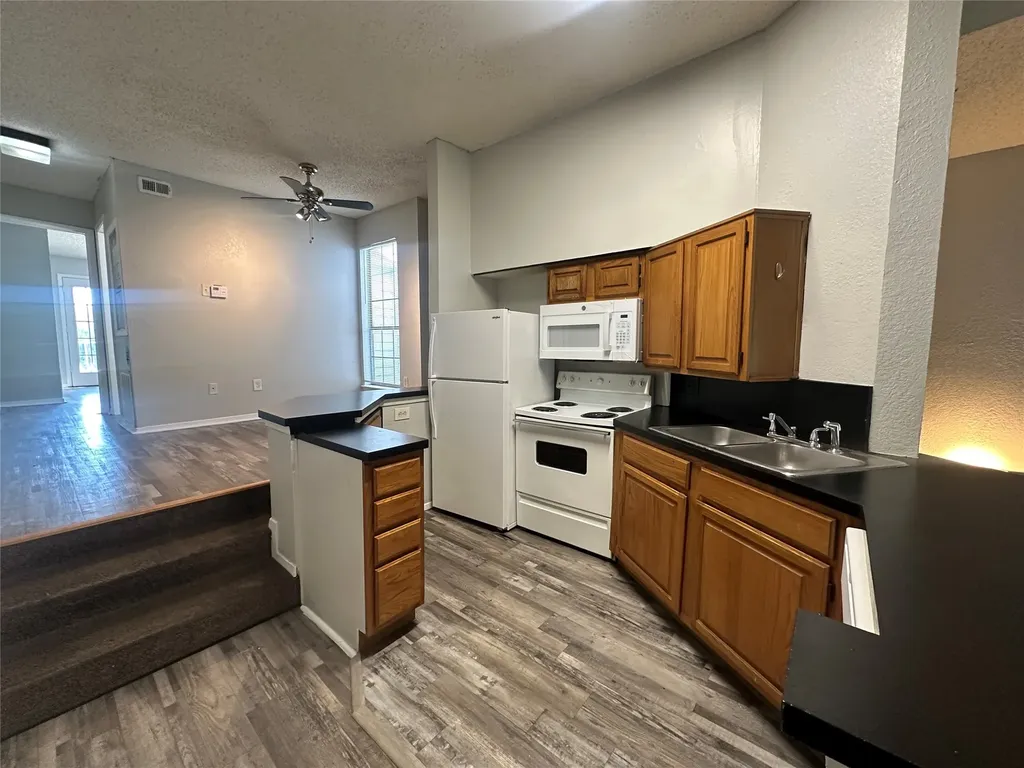 9823 Summerwood Circle Dallas TX 75243