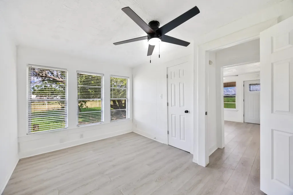 15763 County Road 355 Terrell TX 75161