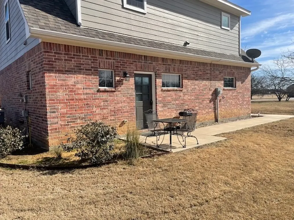4275 Old Thomas Road Aubrey TX 76227