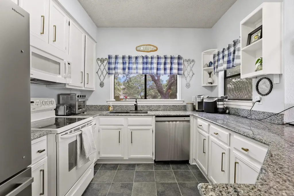 124 Summer View Lane Pottsboro TX 75076
