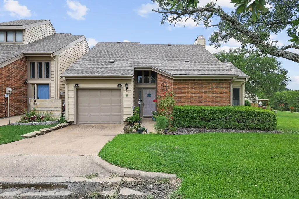 124 Summer View Lane Pottsboro TX 75076