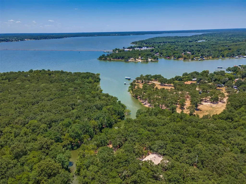 2495 Fox Point Circle Quinlan TX 75474