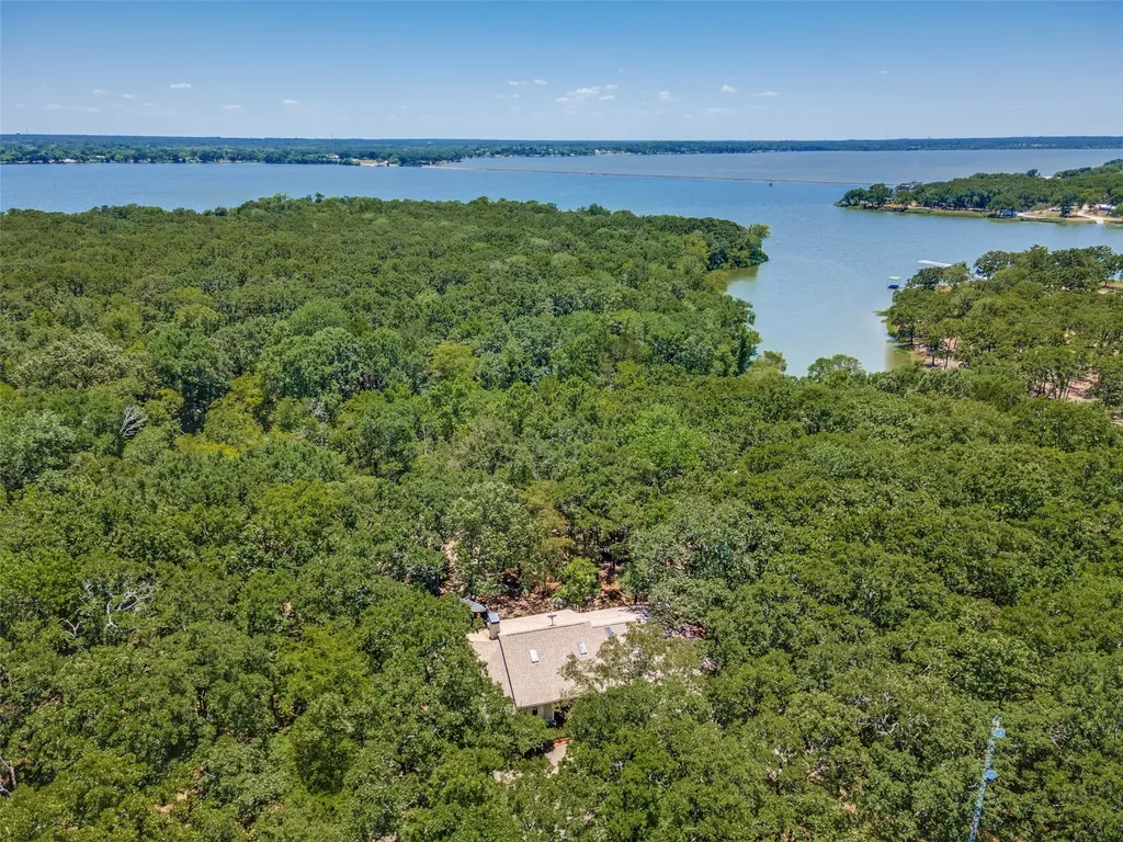 2495 Fox Point Circle Quinlan TX 75474