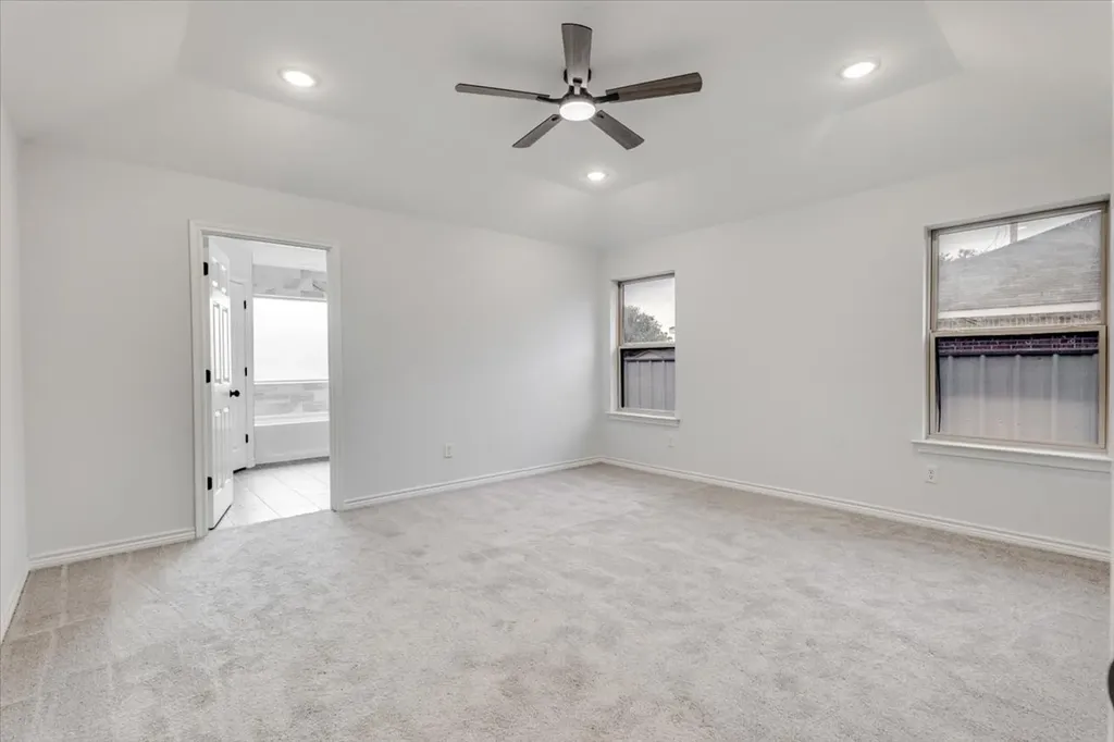 1007 SW 2nd Avenue Mineral Wells TX 76067