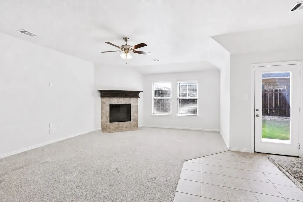 3020 Cliffview Drive Sanger TX 76266