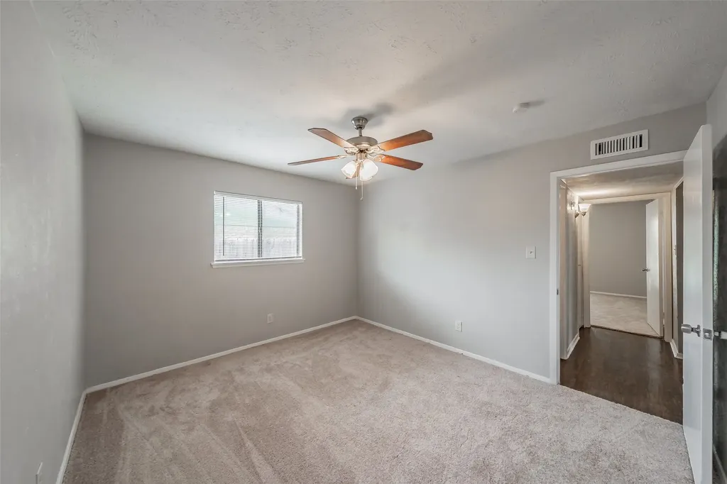 720 Nora Lane Desoto TX 75115