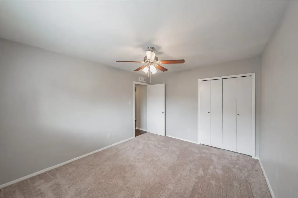 720 Nora Lane Desoto TX 75115
