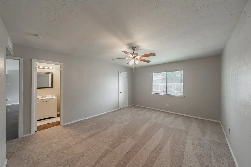 720 Nora Lane Desoto TX 75115