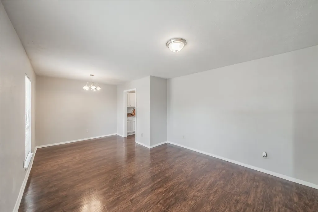720 Nora Lane Desoto TX 75115