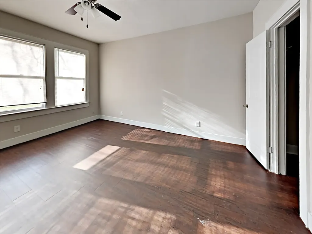 1824 Stella Avenue Dallas TX 75203
