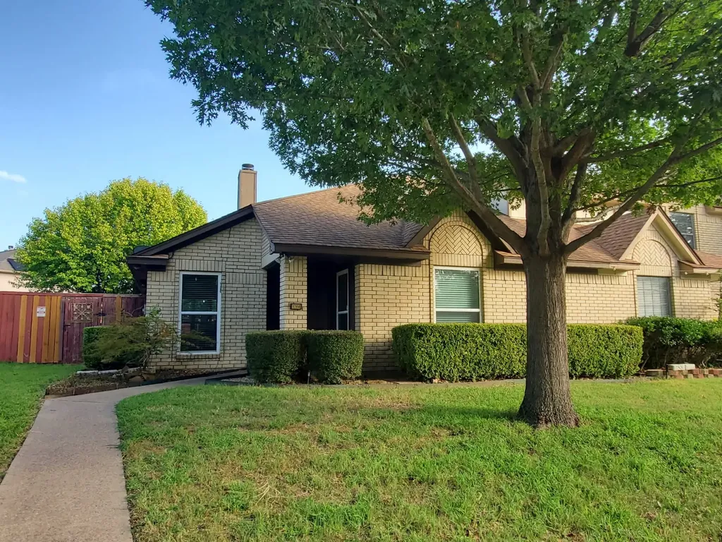 1704 Quail Run Drive Garland TX 75040