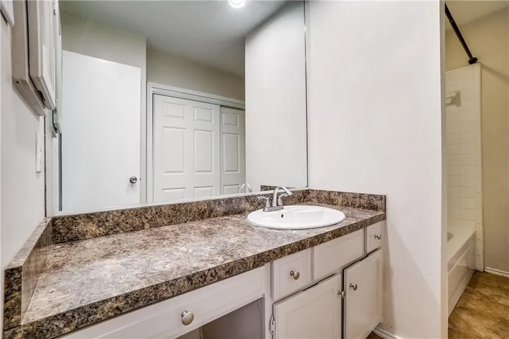 1704 Quail Run Drive Garland TX 75040
