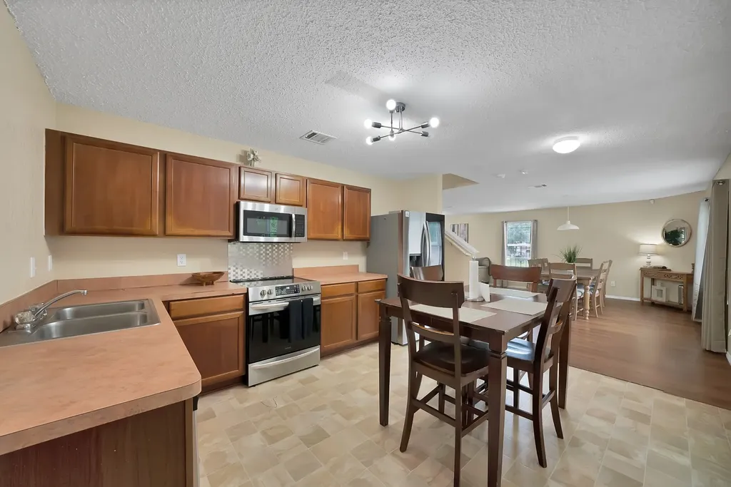 3372 Mojave Drive Dallas TX 75241
