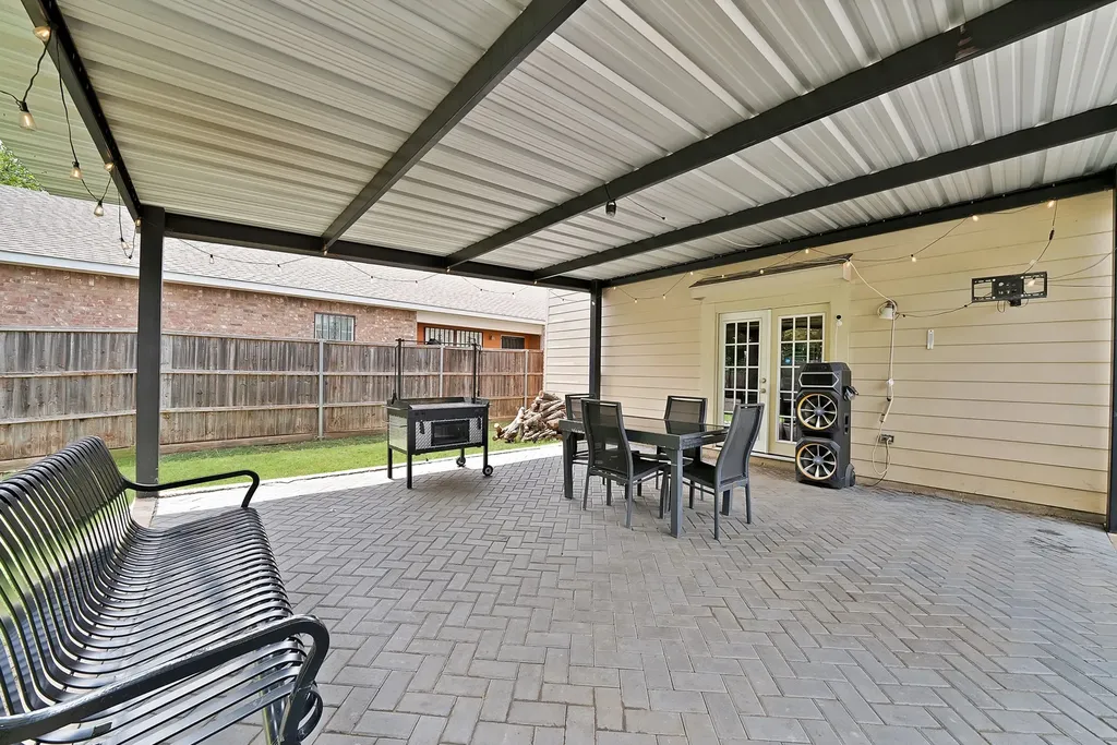 3372 Mojave Drive Dallas TX 75241