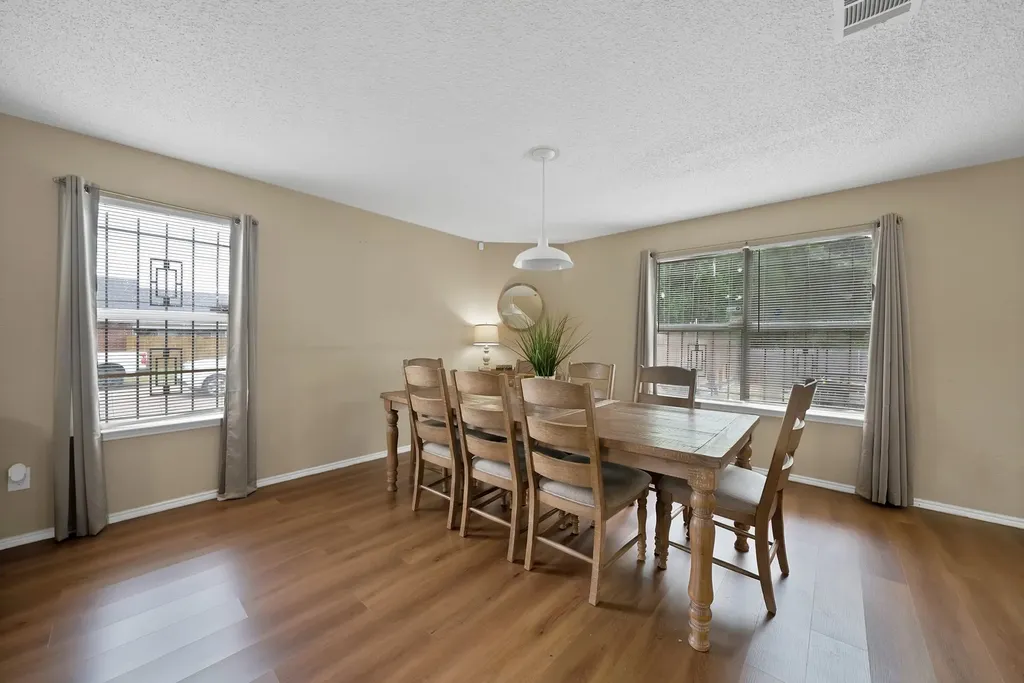 3372 Mojave Drive Dallas TX 75241