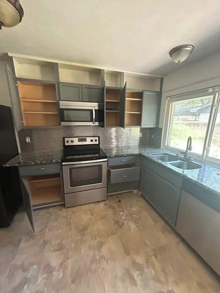 2805 Pinewood Drive Garland TX 75044