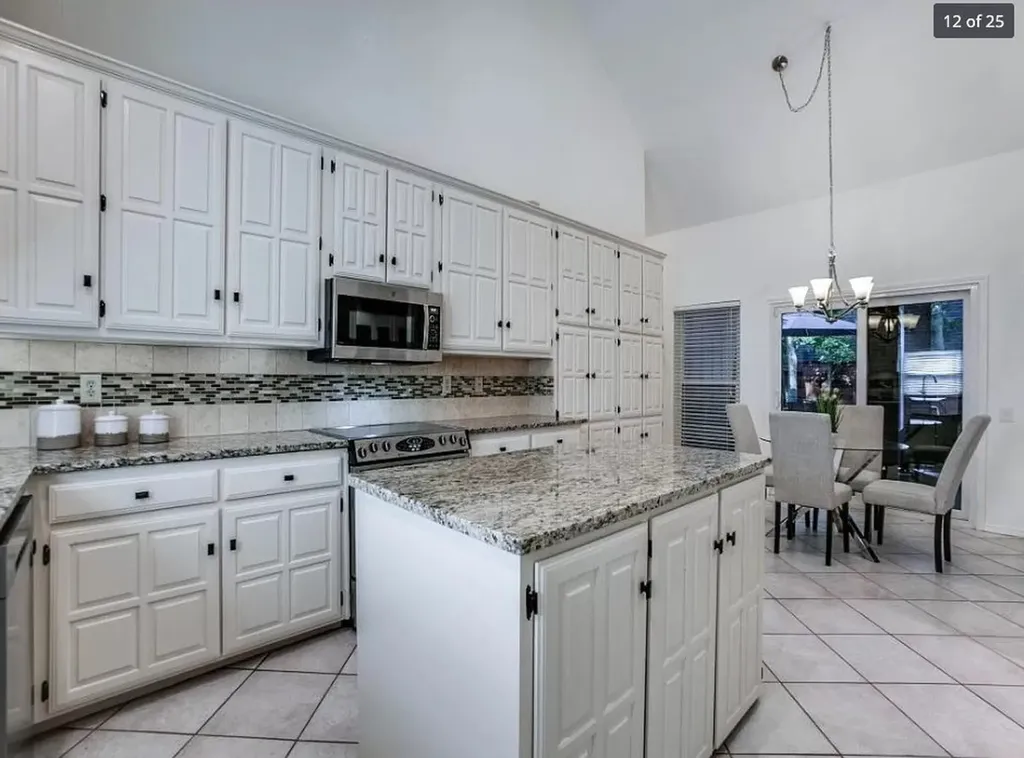 8118 Torrey Pines Lane Garland TX 75044