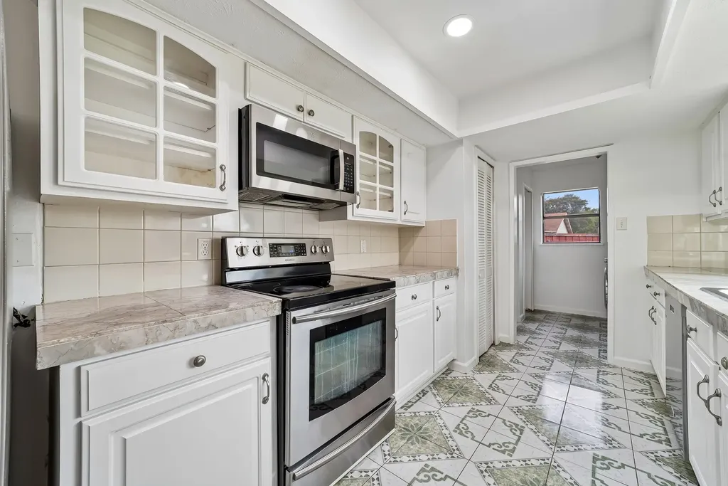 10239 Green Ash Road Dallas TX 75243