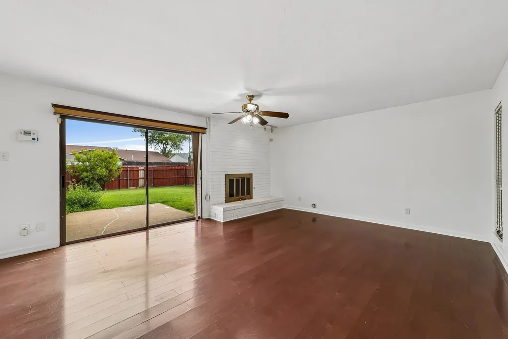 10239 Green Ash Road Dallas TX 75243