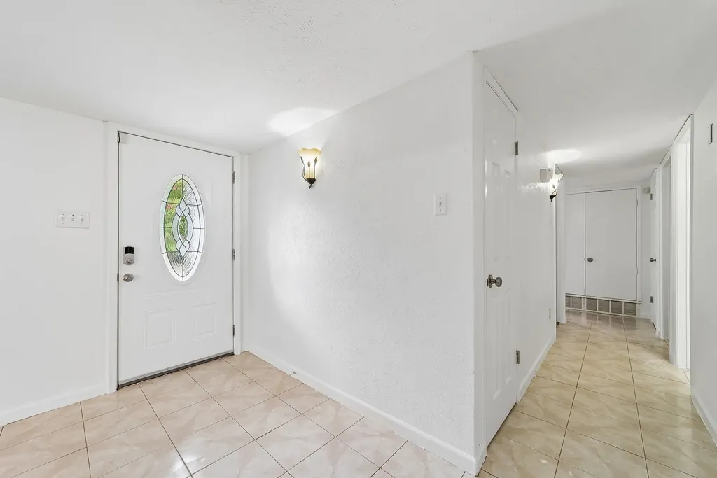 10239 Green Ash Road Dallas TX 75243