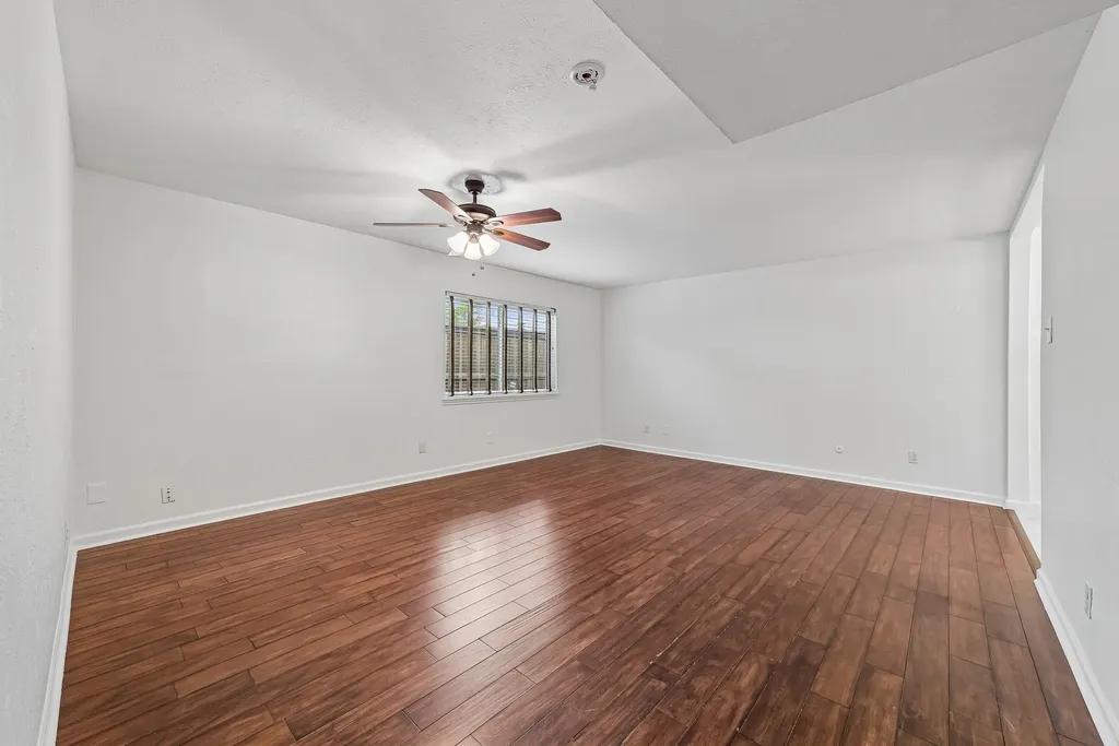 10239 Green Ash Road Dallas TX 75243
