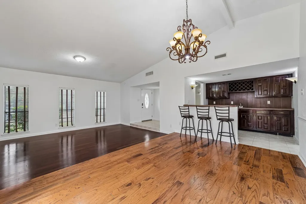 10239 Green Ash Road Dallas TX 75243