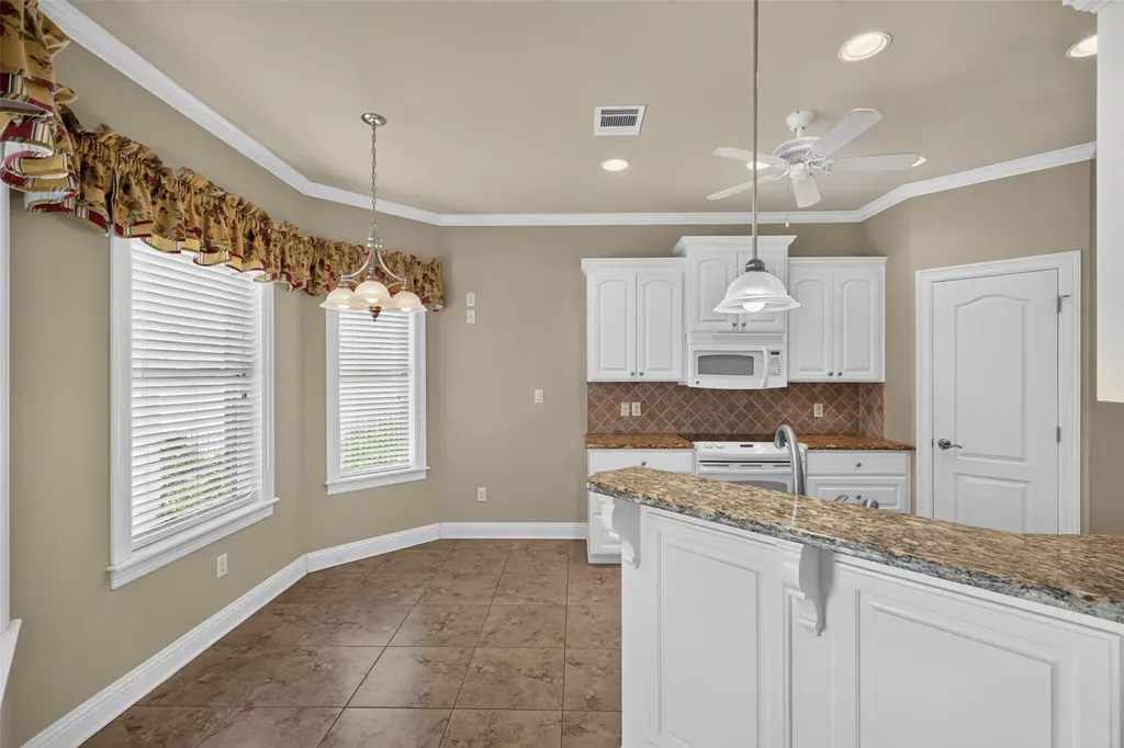 2140 Burgundy Ridge Drive Shreveport LA 71118