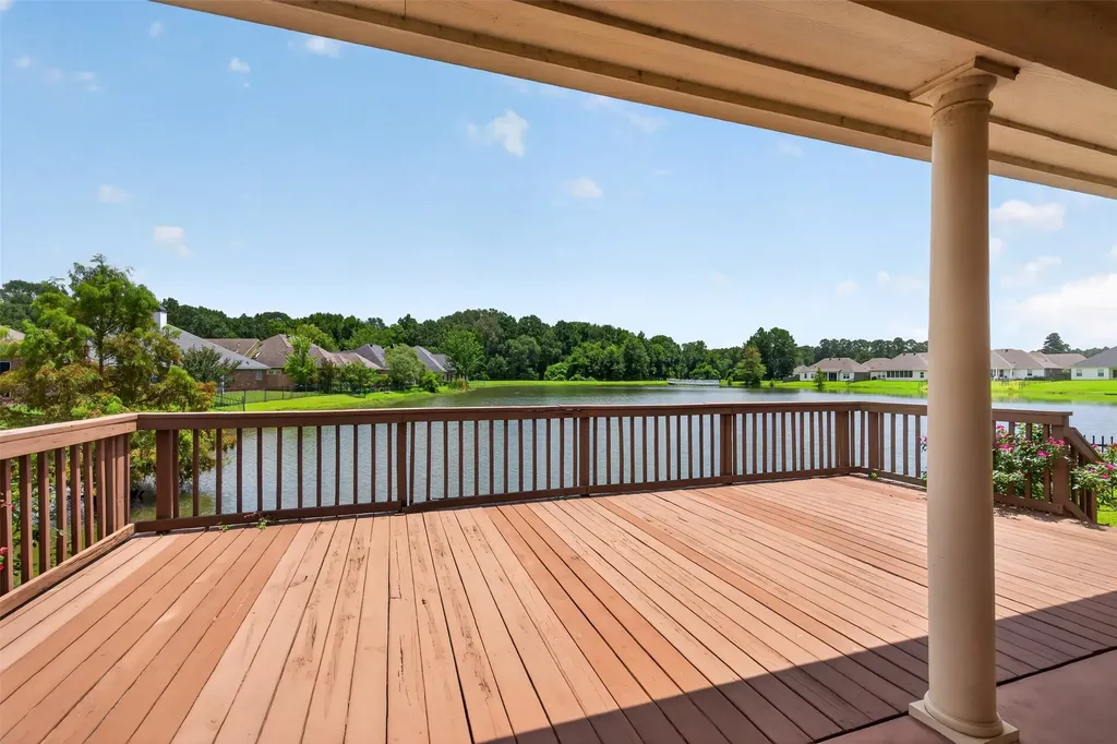 2140 Burgundy Ridge Drive Shreveport LA 71118