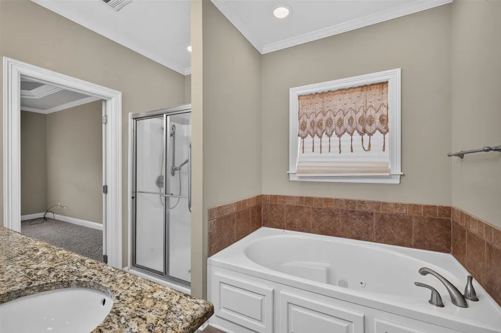 2140 Burgundy Ridge Drive Shreveport LA 71118