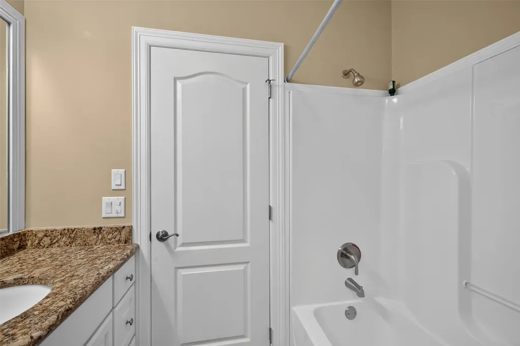 2140 Burgundy Ridge Drive Shreveport LA 71118