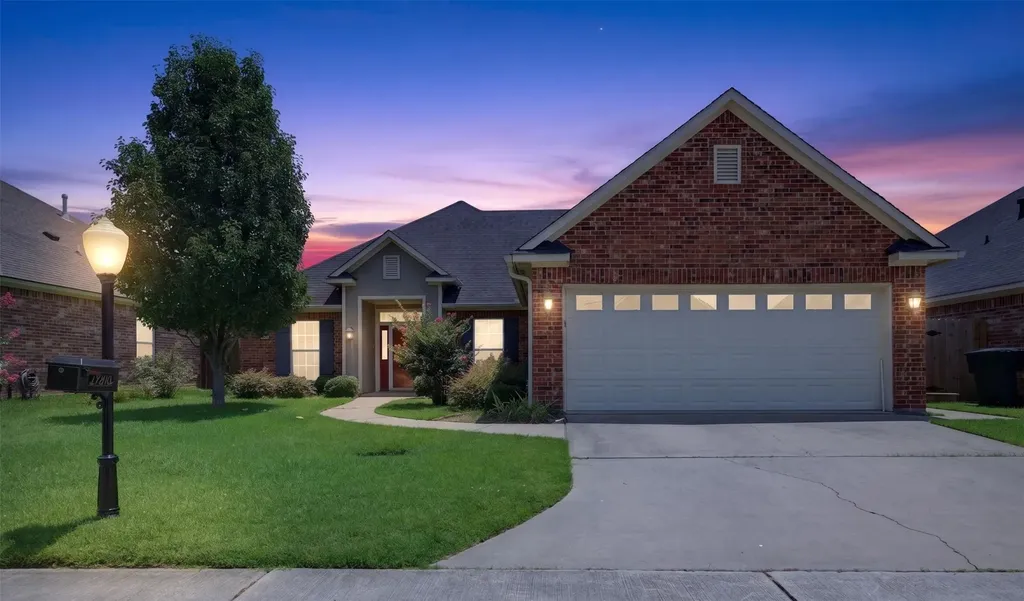 2140 Burgundy Ridge Drive Shreveport LA 71118