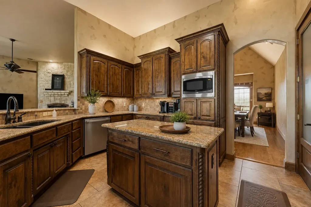 124 True Grit Court Weatherford TX 76088