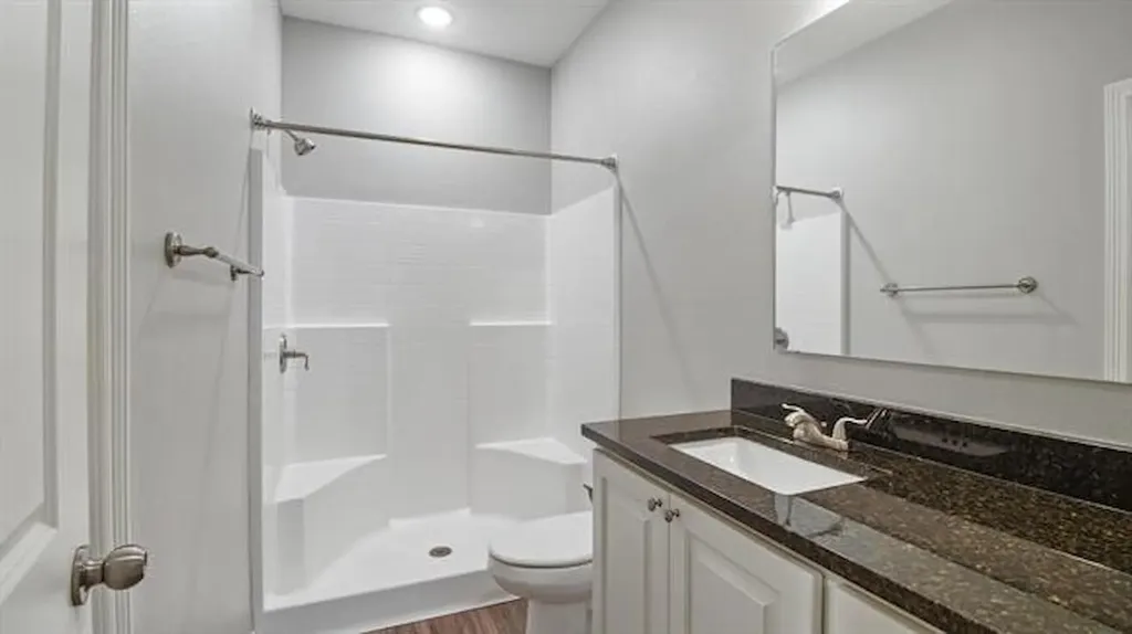 2927 Meadow Brook Trail Tyler TX 75701