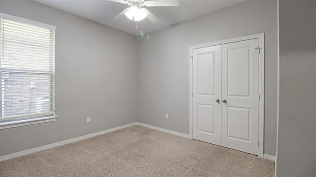 2927 Meadow Brook Trail Tyler TX 75701