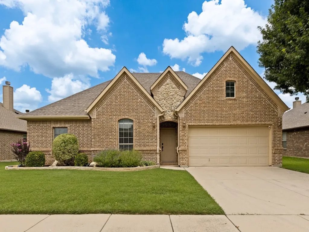 455 Chisholm Trail Justin TX 76247